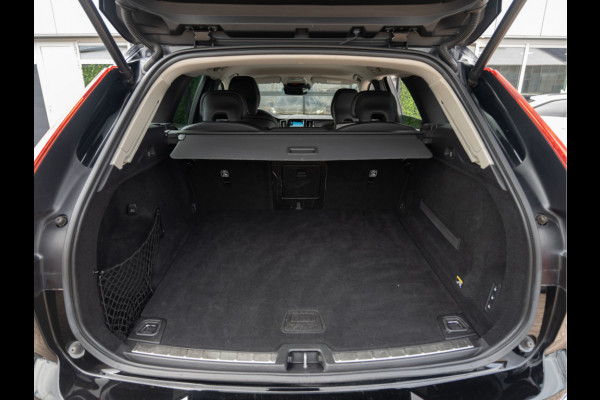 Volvo XC60 2.0 T5 Inscription | Leder | 20" LMV | Dealer Ond. |