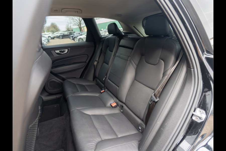 Volvo XC60 2.0 T5 Inscription | Leder | 20" LMV | Dealer Ond. |