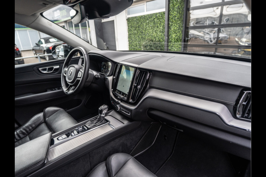 Volvo XC60 2.0 T5 Inscription | Leder | 20" LMV | Dealer Ond. |
