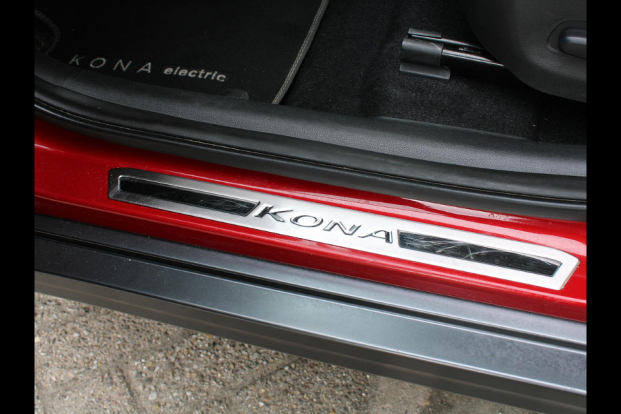 Hyundai Kona EV Premium 64 kWh | STOELVERWARMING |