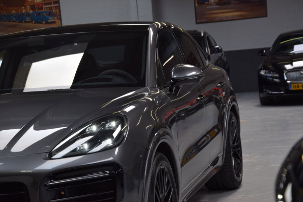 Porsche Cayenne Coupé 4.0 GTS V8 Panoramadak|Soft-Close|Head-up|Night-vision|ACC|Dealer onderhouden|BTW