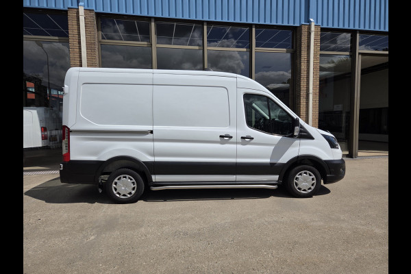 Ford Transit 2.0 TDCI L2H2 Trend Airco Cruisecontrol Trekhaak Parkeersensors  Sidebar's Verwarmde voorruit