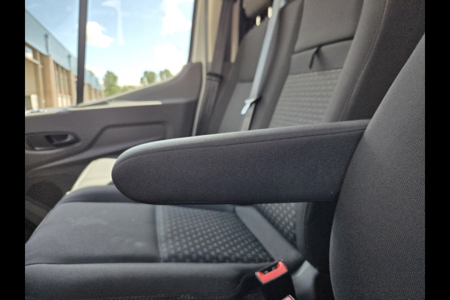 Ford Transit 2.0 TDCI L2H2 Trend Airco Cruisecontrol Trekhaak Parkeersensors  Sidebar's Verwarmde voorruit