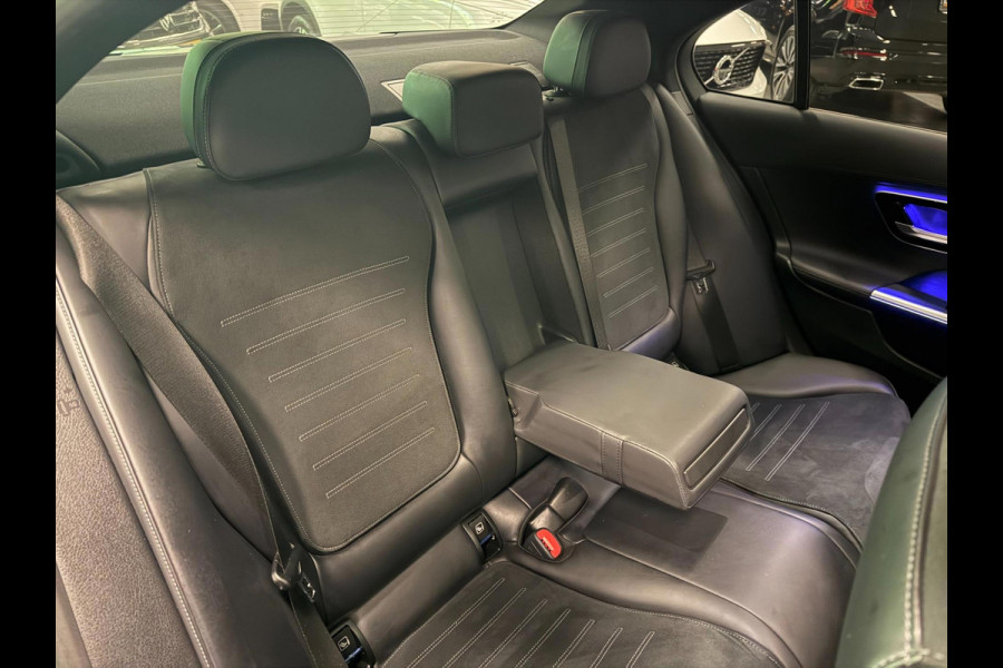 Mercedes-Benz C-Klasse 300 e AMG BLACK-LINE 313PK SOH-TEST/LUCHTVERING/PANO/V-COCKPIT/NAVI/DAB/CARPLAY/CAM///
