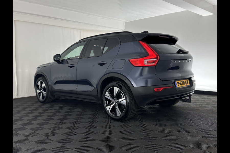Volvo XC40 Recharge Plus [ 3-Fase ] {SOH-90%} (INCL.BTW) *ADAPTIVE-CRUISE | FULL-LED | BLINDSPOT | HEATED-SPORTSEATS | KEYLESS | DIGI-COCKPIT | CAMERA | PRIVACY-GLASS | ECC | PDC | 19''ALU | TOWBAR*