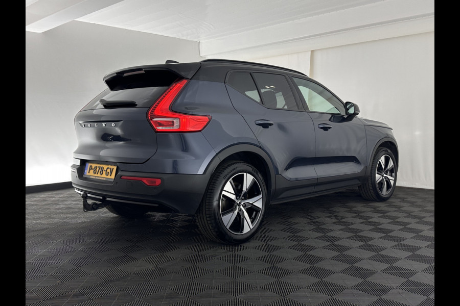 Volvo XC40 Recharge Plus [ 3-Fase ] {SOH-90%} (INCL.BTW) *ADAPTIVE-CRUISE | FULL-LED | BLINDSPOT | HEATED-SPORTSEATS | KEYLESS | DIGI-COCKPIT | CAMERA | PRIVACY-GLASS | ECC | PDC | 19''ALU | TOWBAR*
