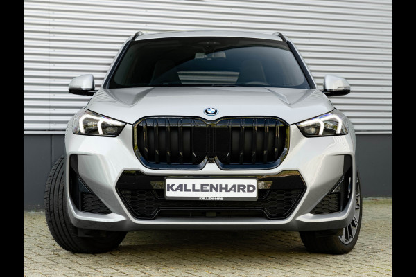 BMW X1 xDrive30e M-Sport Pro - M-Zetels - Full-Option - NP76.000