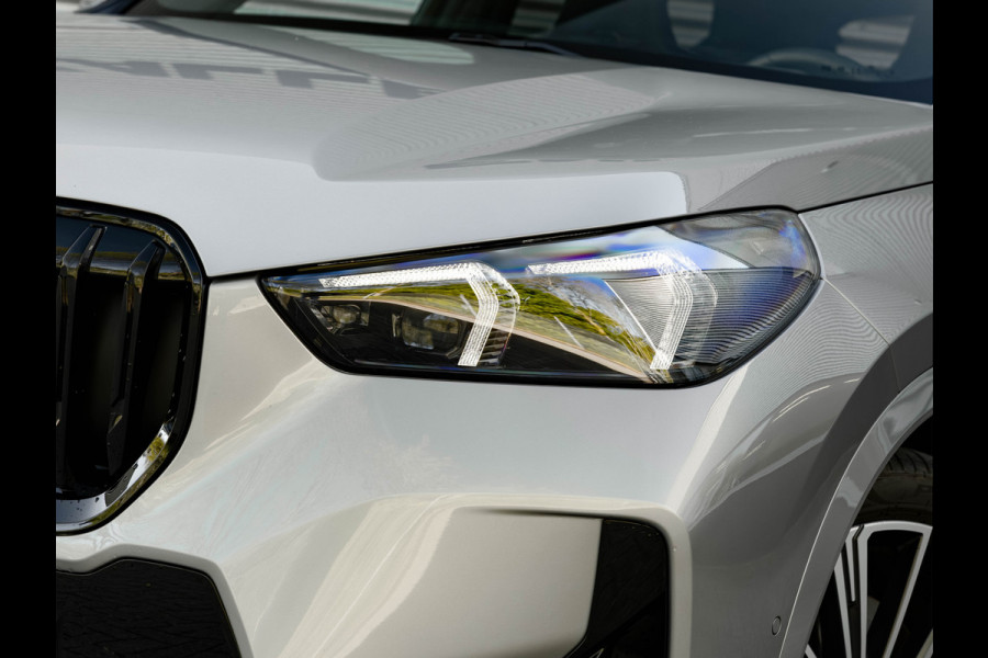 BMW X1 xDrive30e M-Sport Pro - M-Zetels - Full-Option - NP76.000