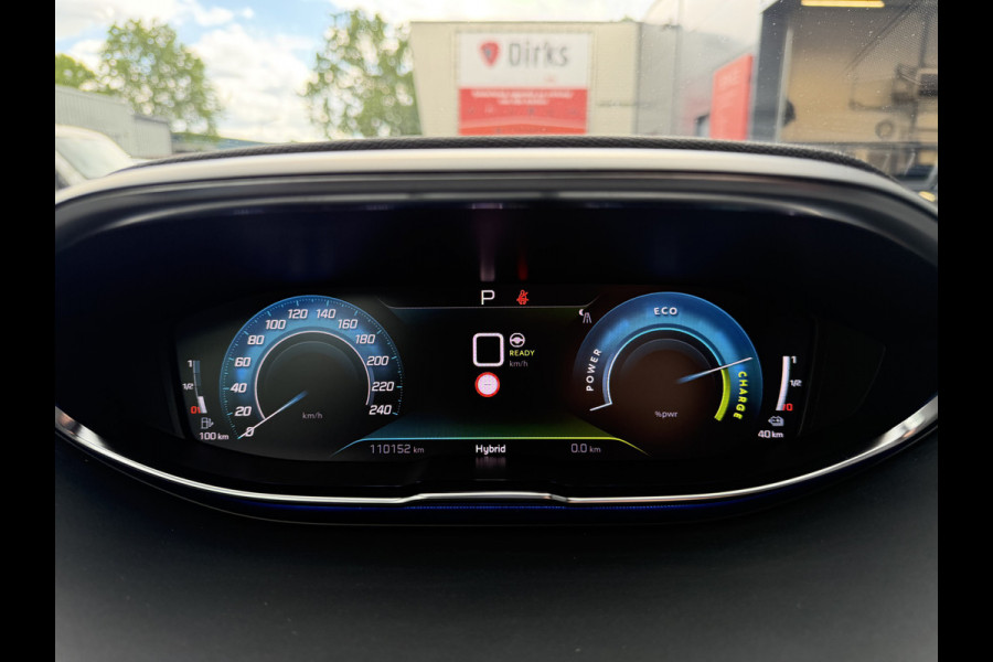 Peugeot 3008 300pk HYbrid4 GT (Elektrisch schuifdak - Elektrische Klep - Focal Electra - NightVision - Leder incl verwarming/massage/geheugen
