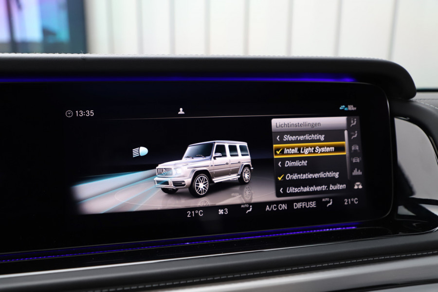 Mercedes-Benz G-Klasse 63 AMG | 585PK | Massage | PPF | Akrapovic | Burmester | Entertainment | Leder exclusief | Sfeerverlichting | Stoelkoeling | 202