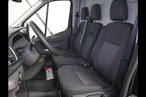 Ford Transit 310 2.0 TDCI L2H2 Trend Automaat Navigatie Trekhaak 360° Camera Airco Cruise DAB+