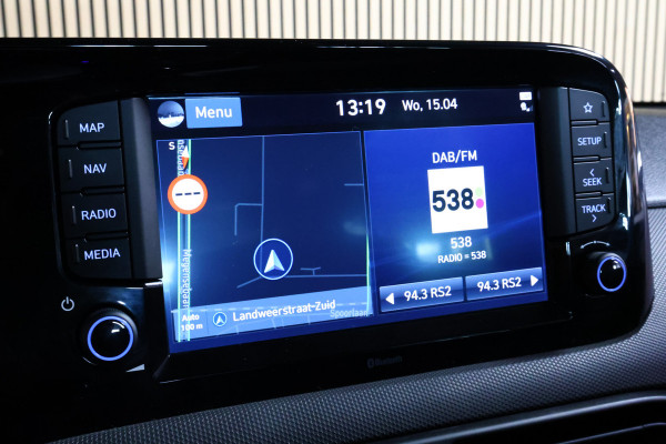 Hyundai i10 1.0 Comfort Smart AUT CARPLAY STUUR/STOELVW DAB CAMERA ECC '20