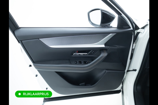 Mazda CX-60 2.5 e-SkyActiv PHEV Takumi | Panoramadak | Elec. trekhaak | Navigatie | 360 Camera | Elec. achterklep | Stoel- & stuurverw. | BOSE audio,  Draadloze telefoonlader