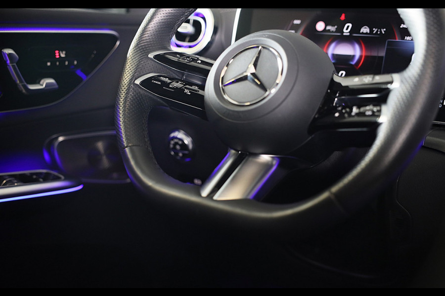 Mercedes-Benz GLC Coupé 300e 4MATIC AMG 63 Look / Head Up / Burmester / 360 Camera / Augmented Reality / Open Pano / 21 Inc