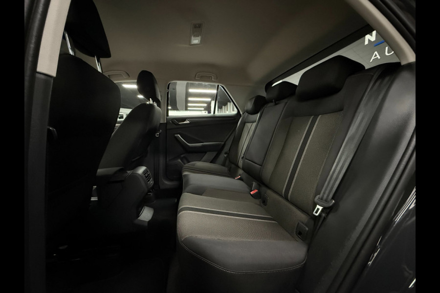 Volkswagen T-Roc 1.0 TSI | Carplay | PDC | Lane Assist