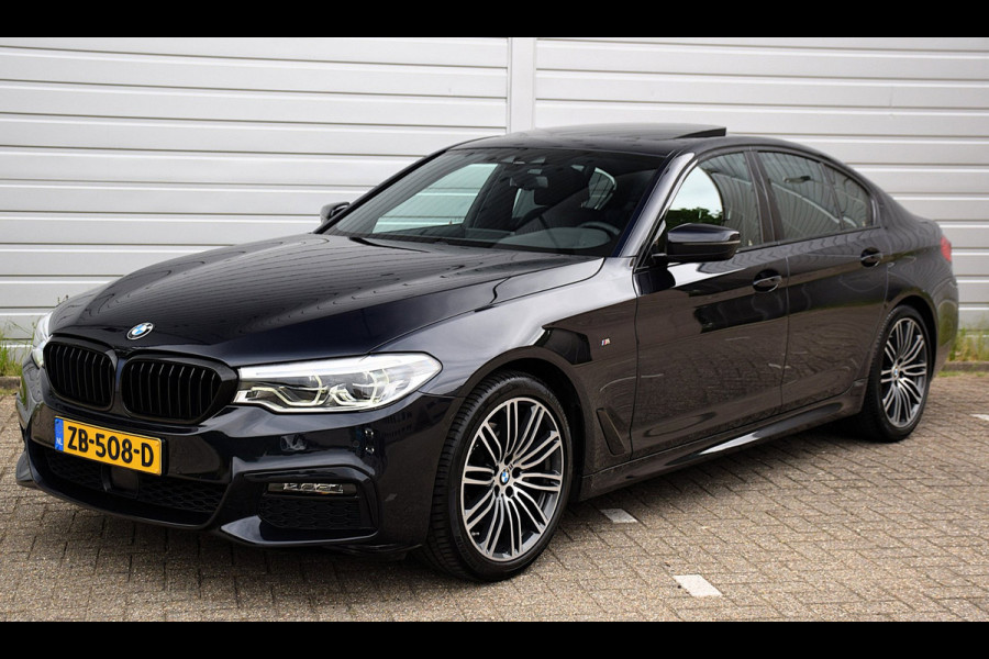 BMW 5 Serie 520i Corporate Lease High Executive*2e eigenaar*112Dkm*NAP*Dak*H&K*