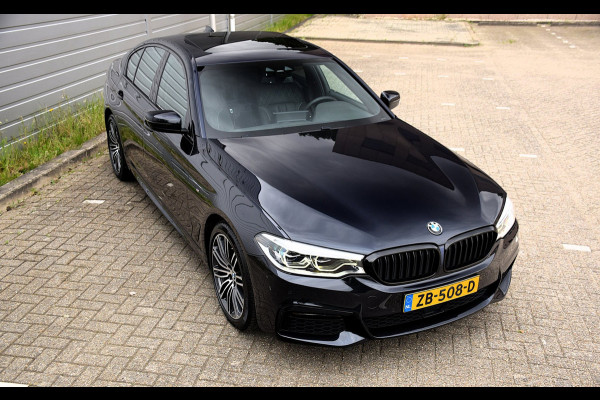 BMW 5 Serie 520i Corporate Lease High Executive*2e eigenaar*112Dkm*NAP*Dak*H&K*