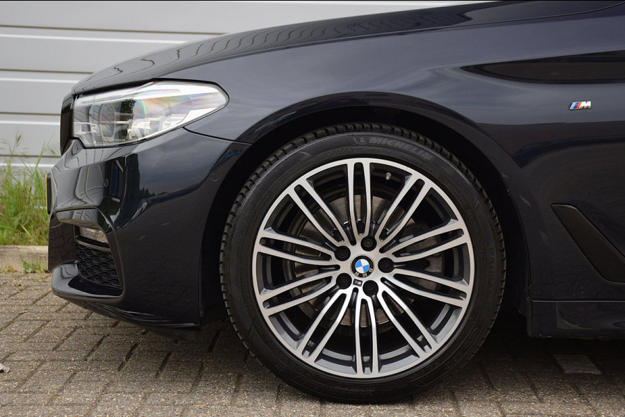 BMW 5 Serie 520i Corporate Lease High Executive*2e eigenaar*112Dkm*NAP*Dak*H&K*