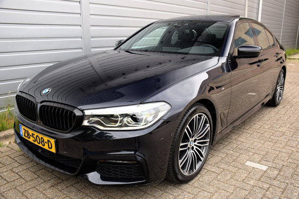 BMW 5 Serie 520i Corporate Lease High Executive*2e eigenaar*112Dkm*NAP*Dak*H&K*