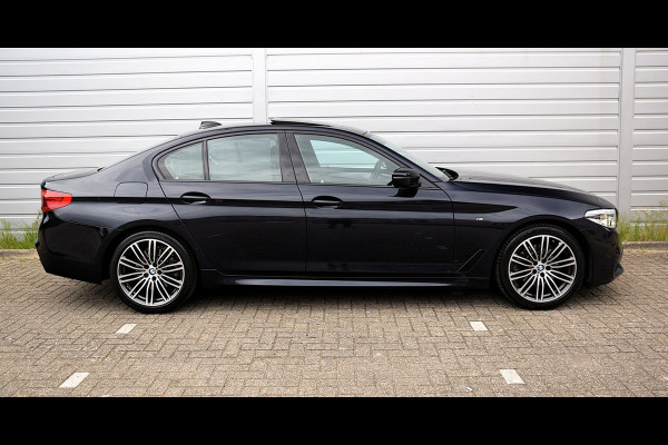 BMW 5 Serie 520i Corporate Lease High Executive*2e eigenaar*112Dkm*NAP*Dak*H&K*