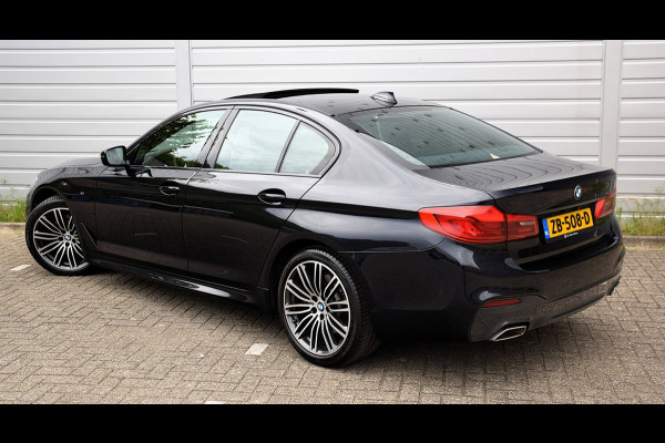 BMW 5 Serie 520i Corporate Lease High Executive*2e eigenaar*112Dkm*NAP*Dak*H&K*