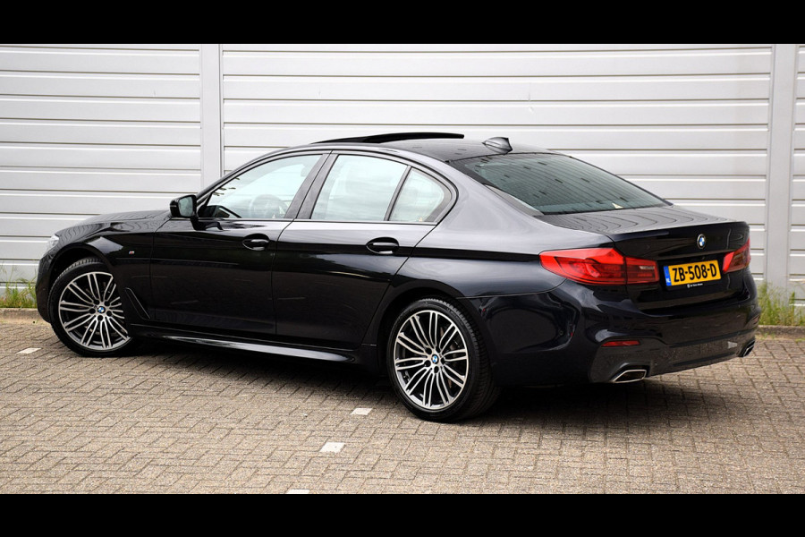 BMW 5 Serie 520i Corporate Lease High Executive*2e eigenaar*112Dkm*NAP*Dak*H&K*
