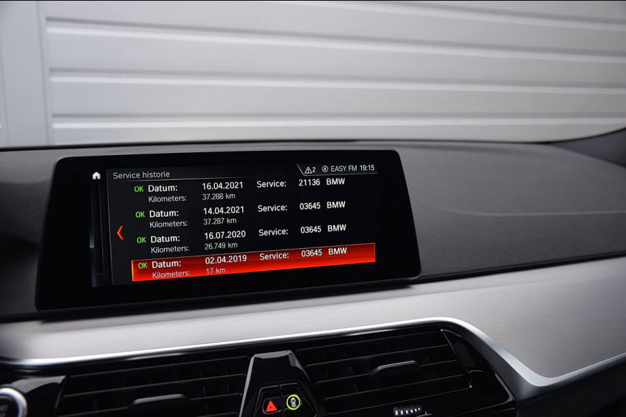BMW 5 Serie 520i Corporate Lease High Executive*2e eigenaar*112Dkm*NAP*Dak*H&K*