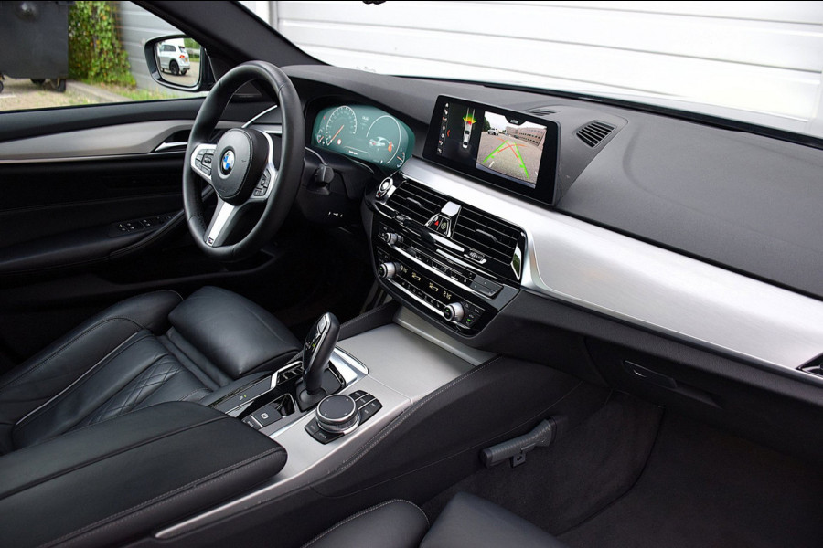 BMW 5 Serie 520i Corporate Lease High Executive*2e eigenaar*112Dkm*NAP*Dak*H&K*