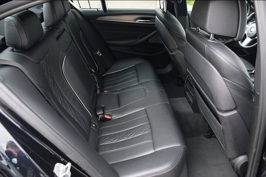 BMW 5 Serie 520i Corporate Lease High Executive*2e eigenaar*112Dkm*NAP*Dak*H&K*