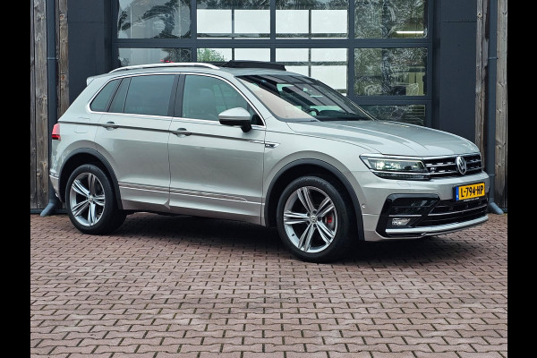 Volkswagen Tiguan 2.0 TSI 4MOTION 220PK R-Line | Pano | HUD | Dynaudio | Leder | Stoelverwarming | 360 camera | Lane/Park/Light Assist |  Vol |