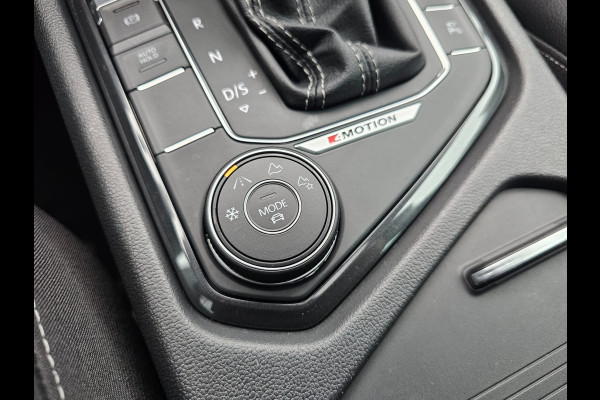 Volkswagen Tiguan 2.0 TSI 4MOTION 220PK R-Line | Pano | HUD | Dynaudio | Leder | Stoelverwarming | 360 camera | Lane/Park/Light Assist |  Vol |