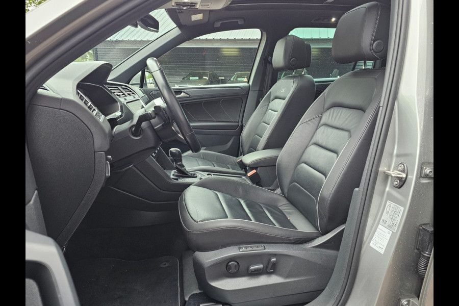 Volkswagen Tiguan 2.0 TSI 4MOTION 220PK R-Line | Pano | HUD | Dynaudio | Leder | Stoelverwarming | 360 camera | Lane/Park/Light Assist |  Vol |