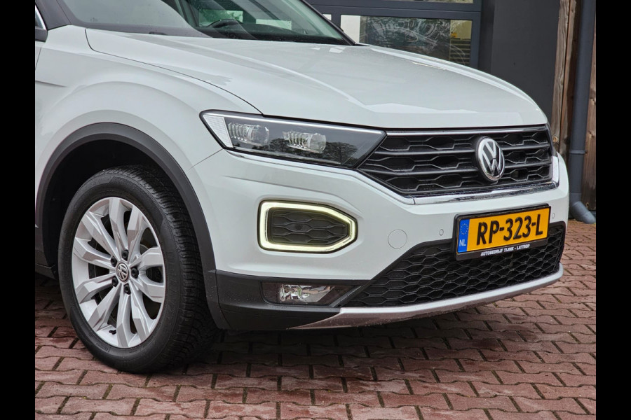 Volkswagen T-Roc 2.0 TSI 190PK 4Motion Sport | Automaat | LED | Trekhaak | Navi | ACC | Twotone | PDC voor en achter | All-seasons |
