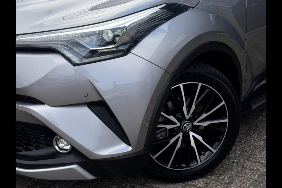 Toyota C-HR 1.2 Executive | Trekhaak | Camera | NL-Auto | Stoelverwarming | JBL | Climate Control |