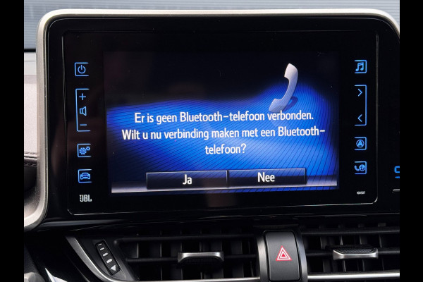 Toyota C-HR 1.2 Executive | Trekhaak | Camera | NL-Auto | Stoelverwarming | JBL | Climate Control |