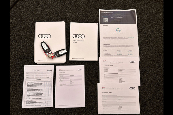 Audi e-tron 55 quattro Business Plus 95 kWh | Pano/Dak | Adapt.Cruise/Control | Leder | Apple/Carplay | Origineel NL