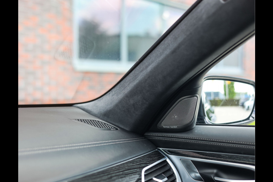 BMW 7 Serie M760Li xDrive | Skylounge - M Driver's Pack - HUD