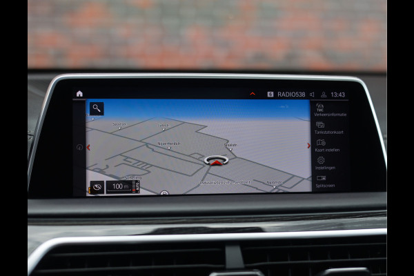 BMW 7 Serie M760Li xDrive | Skylounge - M Driver's Pack - HUD