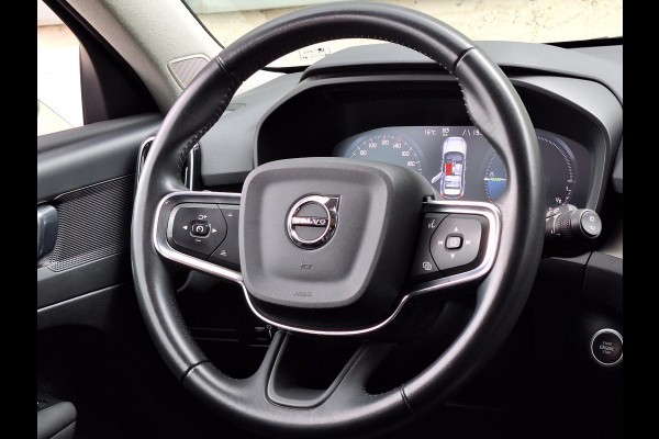 Volvo XC40 1.5 T5 Recharge R-Design | Leder | Trekhaak 1800kg | Blindspot | Navi | Climate-Pack |
