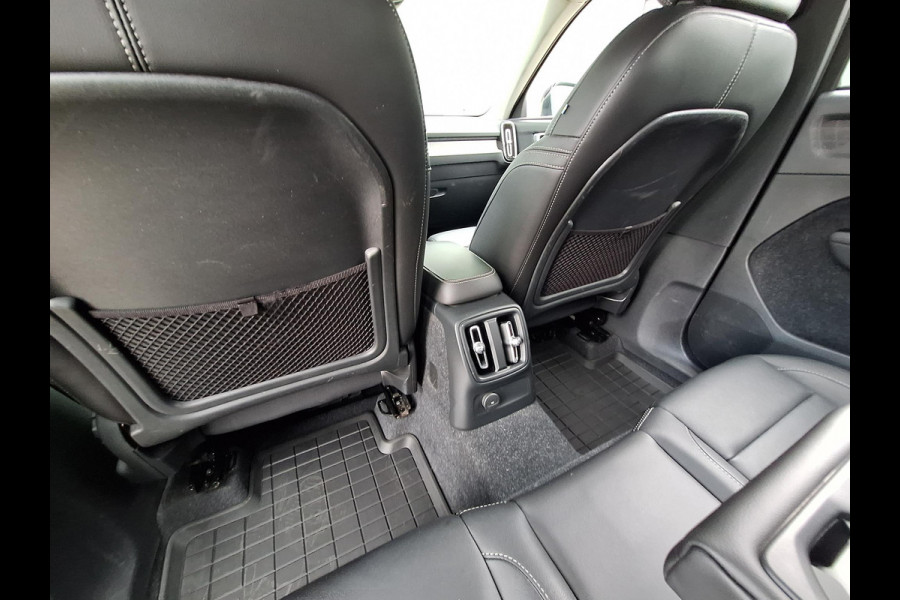 Volvo XC40 1.5 T5 Recharge R-Design | Leder | Trekhaak 1800kg | Blindspot | Navi | Climate-Pack |