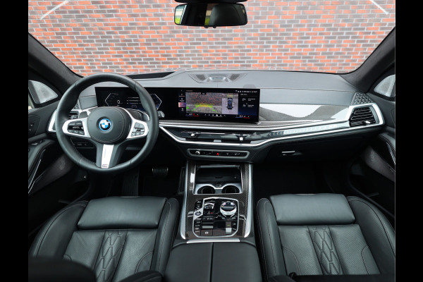 BMW X5 50e xDrive | Pano - Trekhaak - Bowers & Wilkins