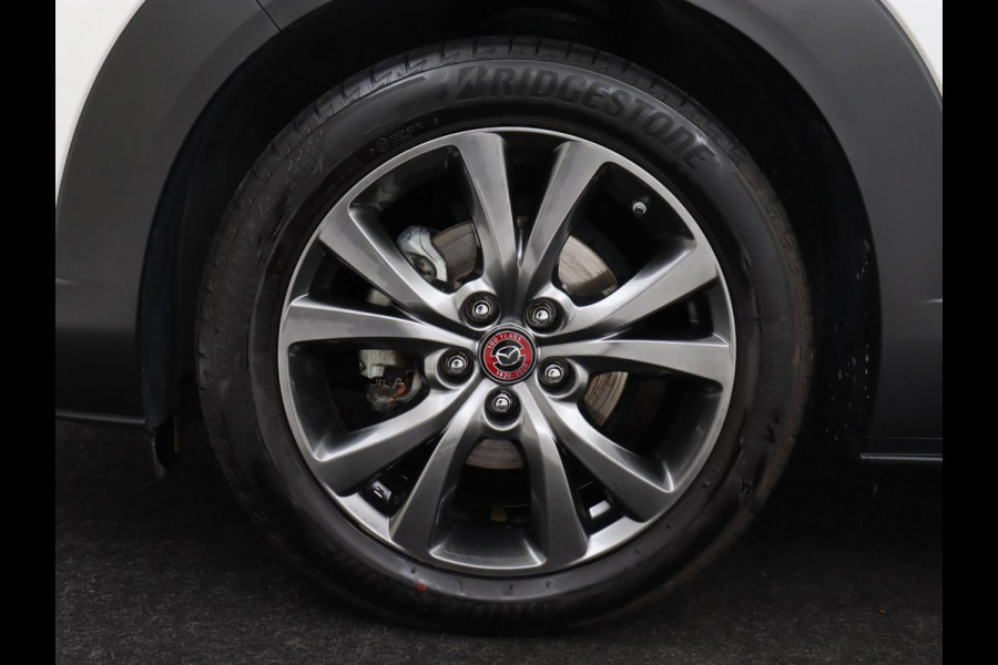 Mazda CX-30 2.0 e-SkyActiv-X M Hybrid 100th Anniversary Edition | Schuifdak | Leder | Trekhaak | 360 Camera | Stoelverwarming | Carplay | Adaptive cruise | Keyless | Head-Up | Bose Sound | Full LED