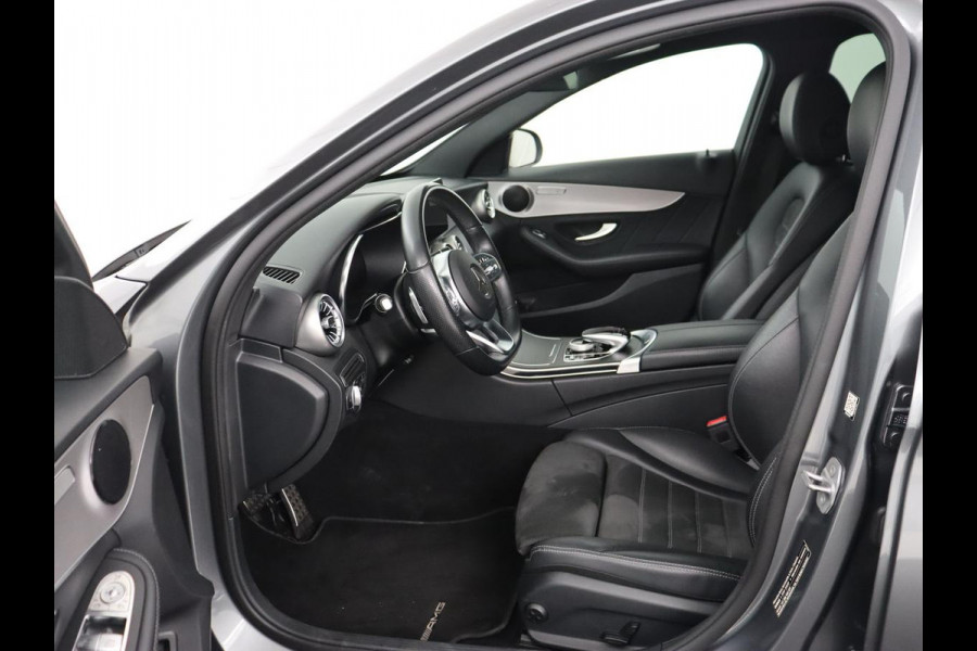 Mercedes-Benz C-Klasse 180 Business Solution AMG | Stoelverwarming | Leder/Alcantara | Carplay | Digital Cockpit | Camera | Full LED | Park Assist | Cruise control | Bluetooth | Climate control