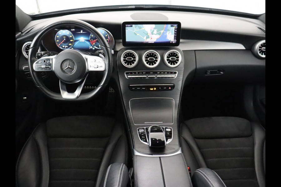 Mercedes-Benz C-Klasse 180 Business Solution AMG | Stoelverwarming | Leder/Alcantara | Carplay | Digital Cockpit | Camera | Full LED | Park Assist | Cruise control | Bluetooth | Climate control