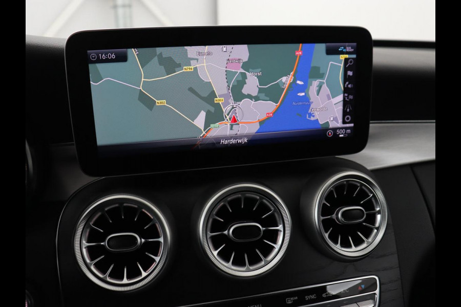 Mercedes-Benz C-Klasse 180 Business Solution AMG | Stoelverwarming | Leder/Alcantara | Carplay | Digital Cockpit | Camera | Full LED | Park Assist | Cruise control | Bluetooth | Climate control