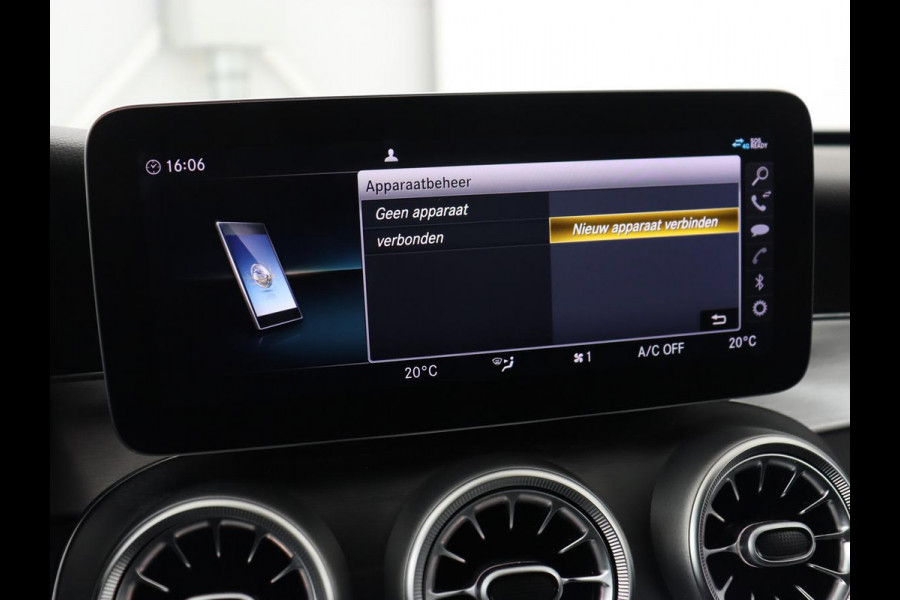Mercedes-Benz C-Klasse 180 Business Solution AMG | Stoelverwarming | Leder/Alcantara | Carplay | Digital Cockpit | Camera | Full LED | Park Assist | Cruise control | Bluetooth | Climate control