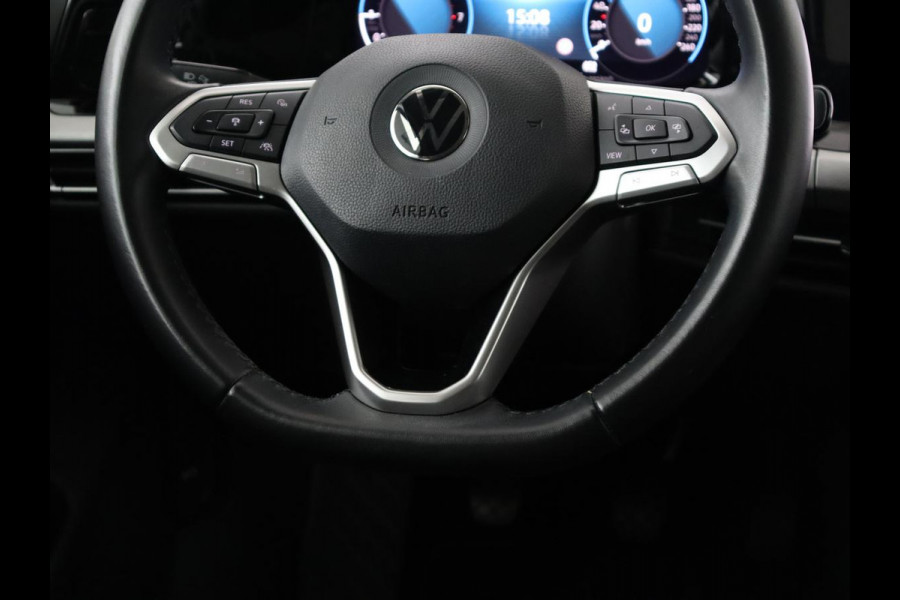 Volkswagen Golf 1.0 TSI Life | Camera | Carplay | Park Assist | Adaptive cruise | Navigatie | Sfeerverlichting | Full LED | Climate control | Digital Cockpit | Climate control | Bluetooth