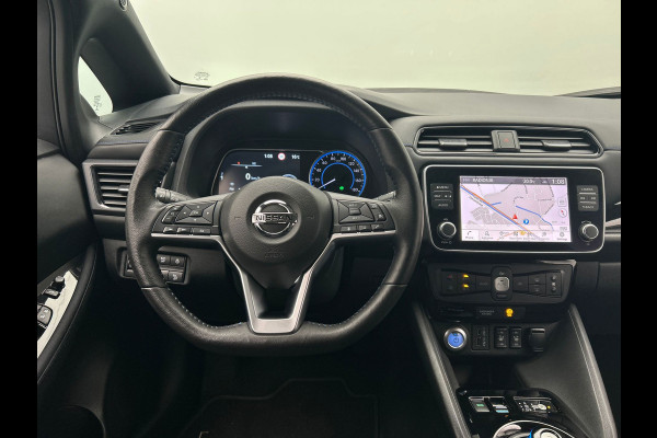 Nissan Leaf N-Connecta 40 kWh | Origineel NL | Stoelverwarming | Rondomzicht/Camera |