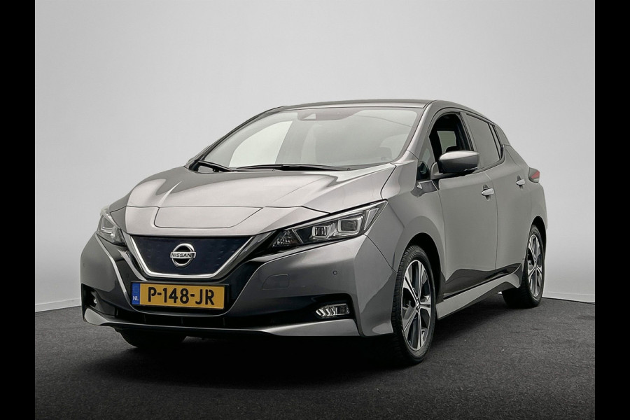 Nissan Leaf N-Connecta 40 kWh | Origineel NL | Stoelverwarming | Rondomzicht/Camera |