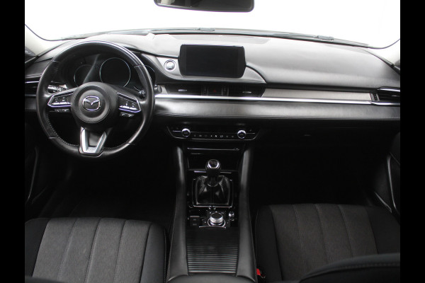 Mazda 6 Sportbreak 2.0 SkyActiv-G 165 Luxury CLIMATE | CARPLAY | LMV19 | AFNBTRHAAK | STOEL/STUURVERW | HEAD-UP | LED | ADAPCRUISE